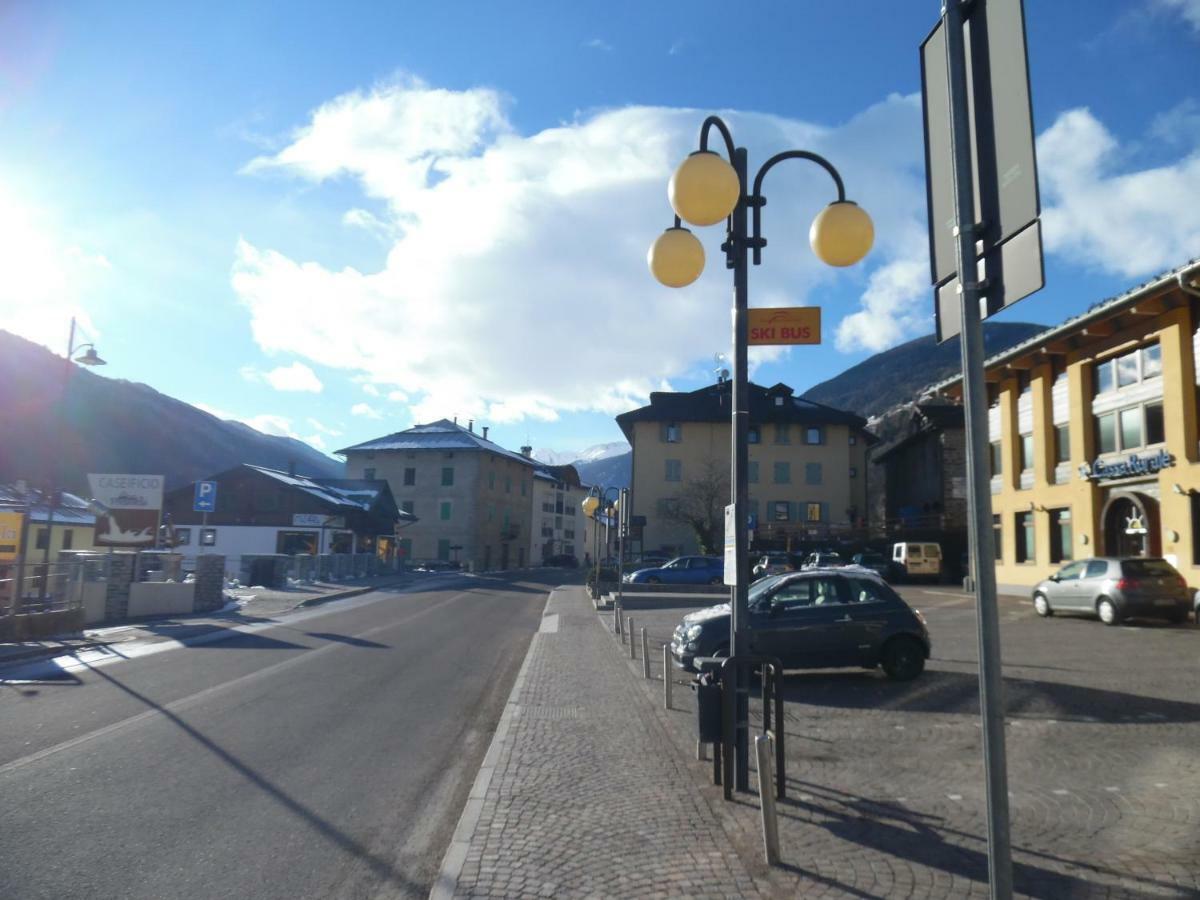 Residence Carola Mezzana  Eksteriør bilde